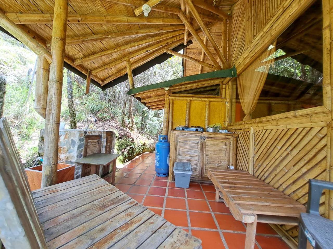 Hotel Guatape Adrianas Bambu Esterno foto