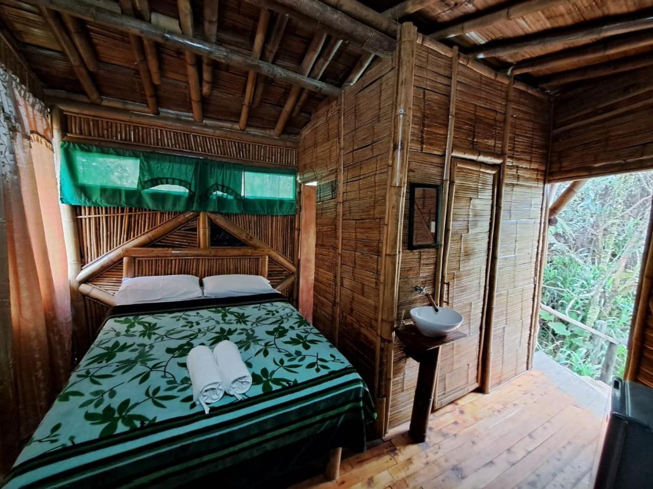 Hotel Guatape Adrianas Bambu Esterno foto
